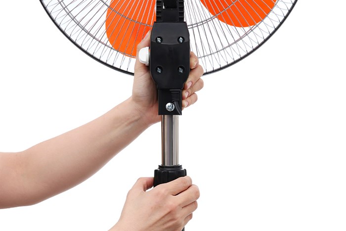 Quạt lửng Senko 5 cánh LTS1632 60W Màu Đen - Cam