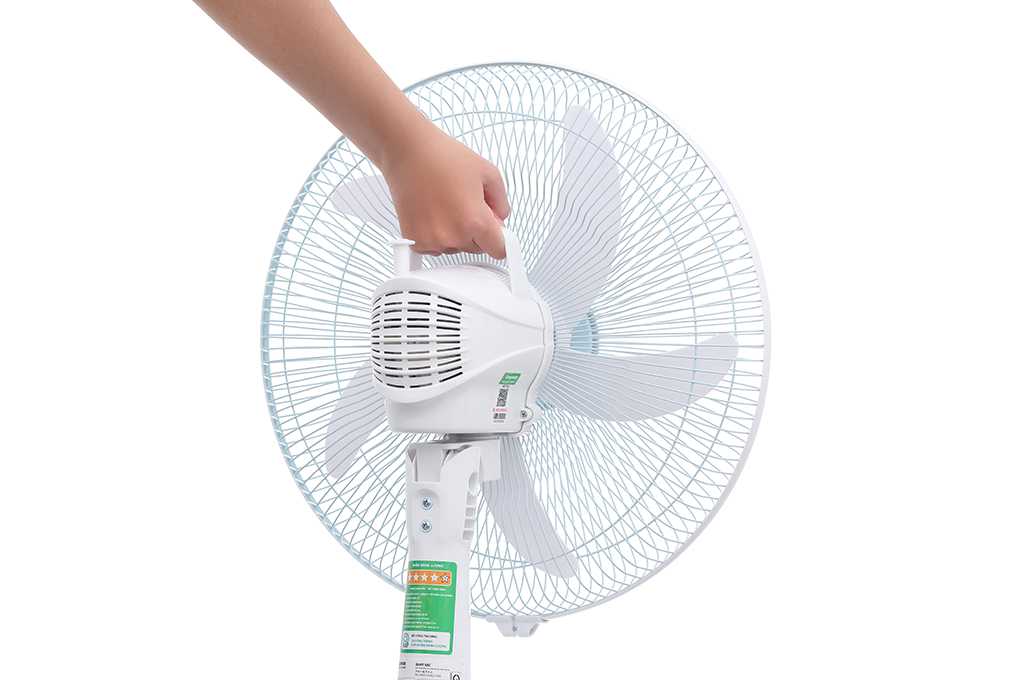 Quạt sạc điện Kangaroo 5 cánh KG745 24W Màu Trắng