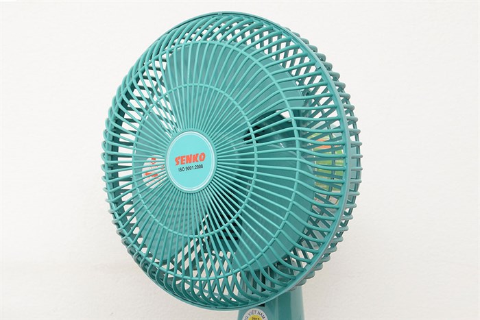 Quạt bàn Senko B102 Màu Cốm