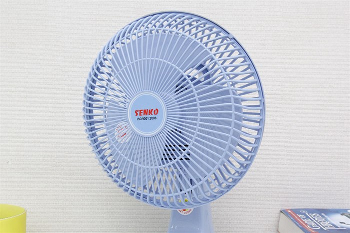 Quạt bàn Senko B102 Màu Môn