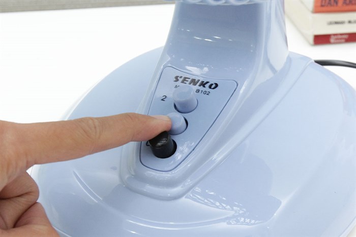 Quạt bàn Senko B102 Màu Môn
