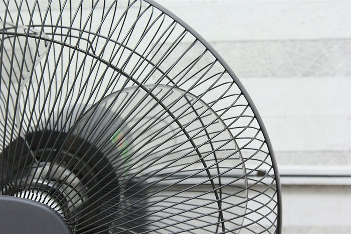 Quạt treo Lifan TE-1689 Màu Xám