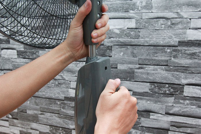 Quạt đứng Senko DR888 Màu Xám