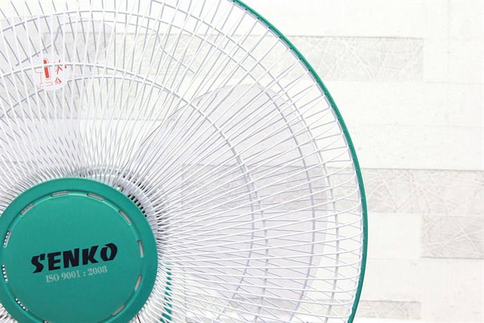 Quạt treo tường Senko TC826A Màu Xanh lá