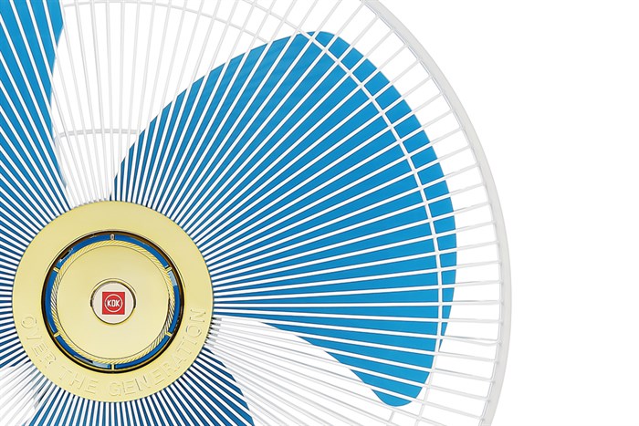 Quạt bàn KDK 3 cánh A40B 47.5W Màu Trắng