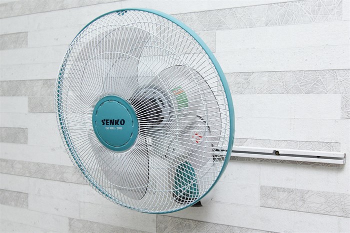 Quạt treo tường Senko TR828 Màu Cốm