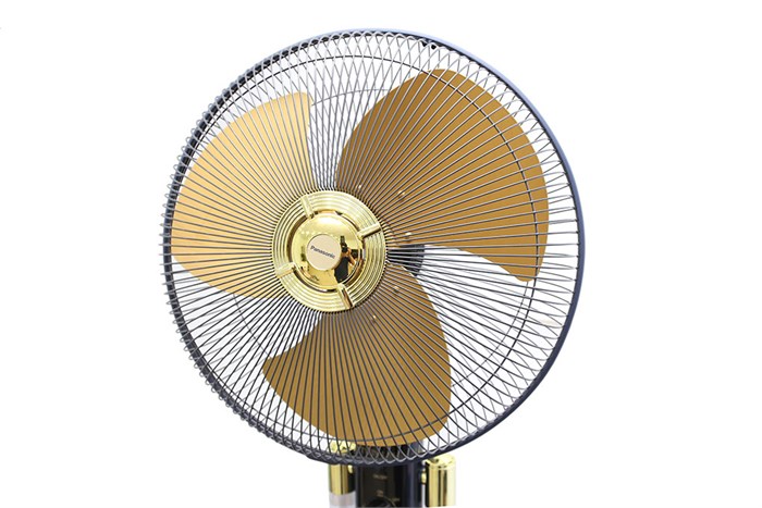 Quạt đứng Panasonic F-407WGO Màu Đen