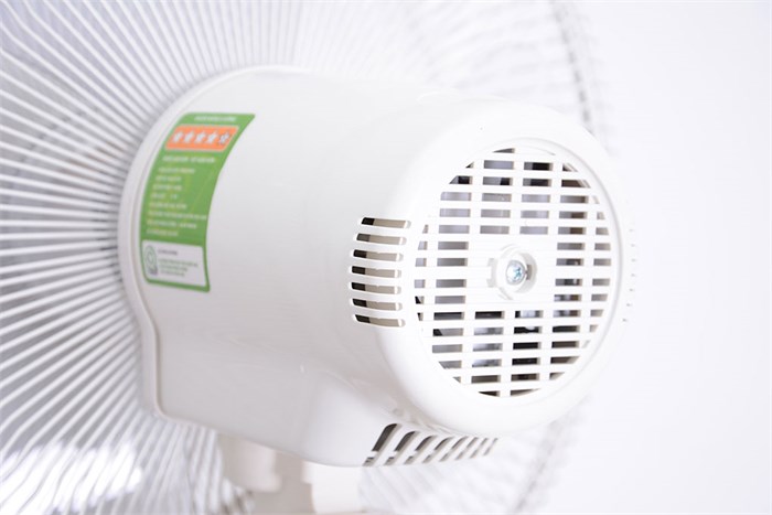 Quạt treo Panasonic F-409MG Màu Trắng