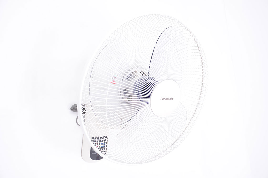Quạt treo Panasonic F-409MG Màu Trắng