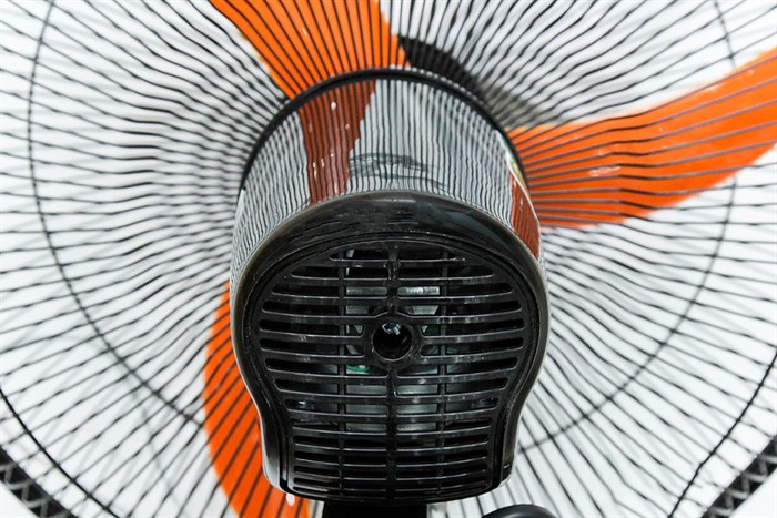 Quạt treo Asia L16009 Màu Đen - Cam