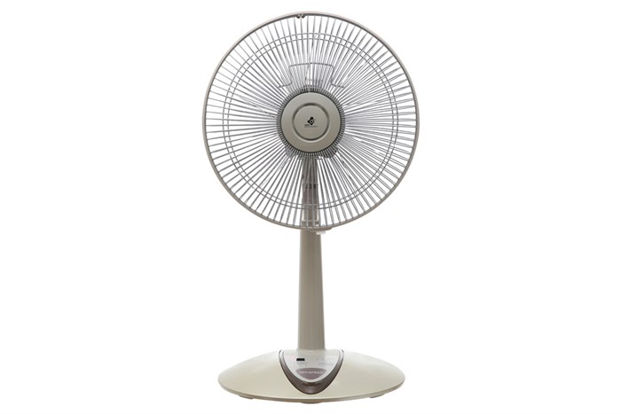 Quạt đứng KDK P30KH Màu Vàng đồng