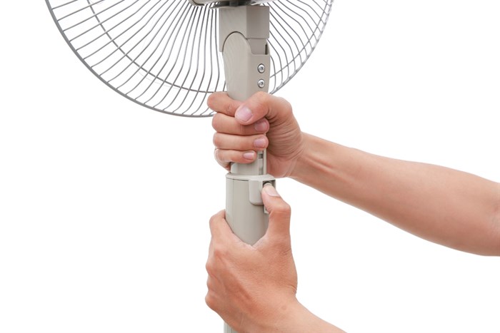 Quạt đứng KDK P30KH Màu Vàng đồng