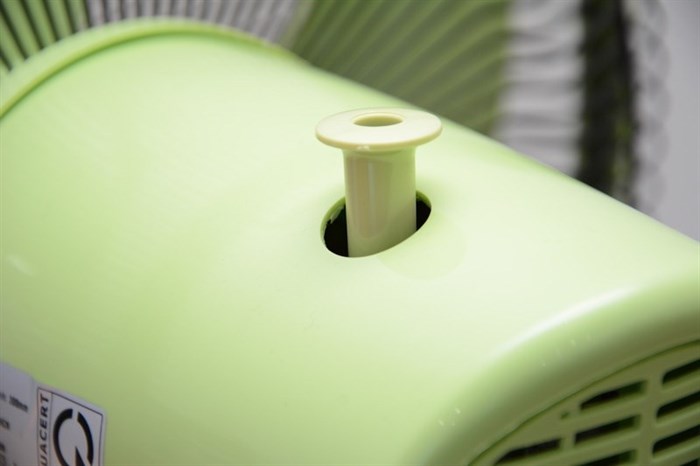 Quạt bàn Asia B12001 lá mạ Màu Xanh lá