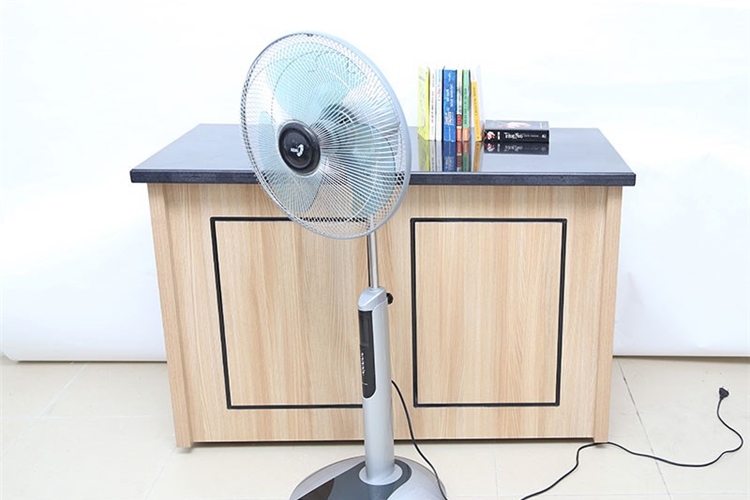 Quạt đứng Asia D16009 Màu Xám