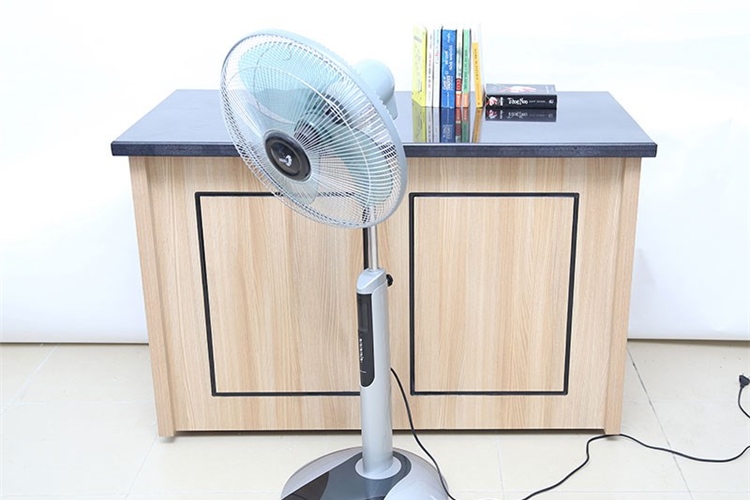Quạt đứng Asia D16009 Màu Xám