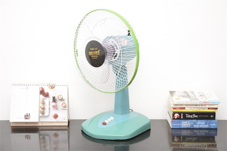 Quạt bàn Savico B300 Màu Xanh Dương