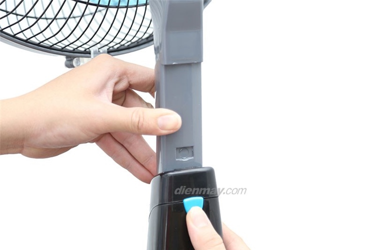 Quạt lửng Asia A16011 Màu Đen