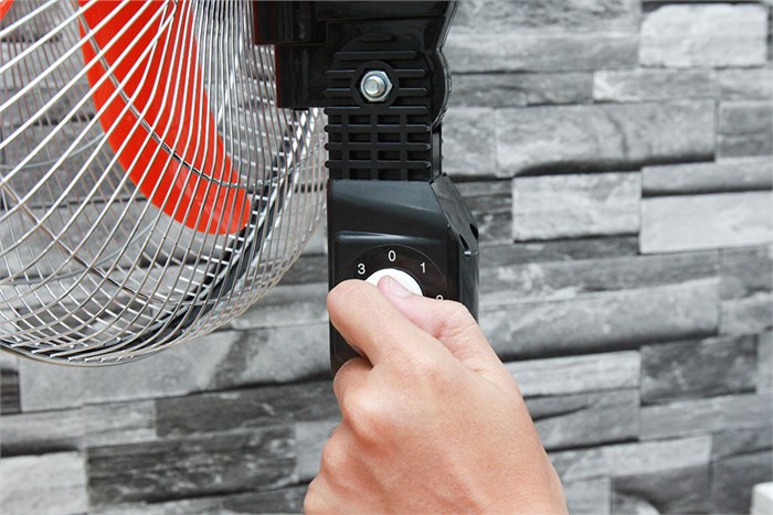 Quạt lửng Senko LTS106A Màu Đen - Cam