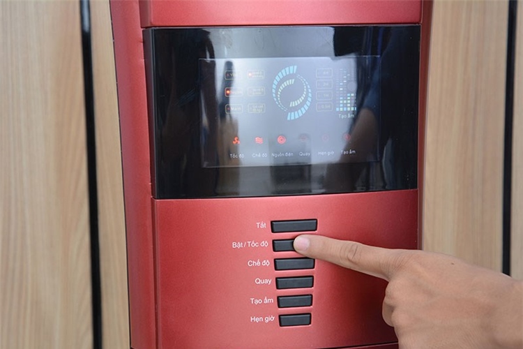 Quạt phun sương Sunhouse SHD 7817 Màu Đỏ