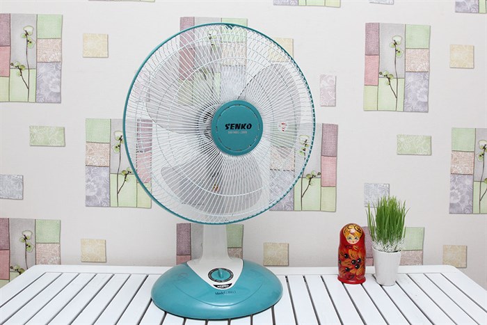 Quạt bàn Senko B813 Màu Xanh ngọc