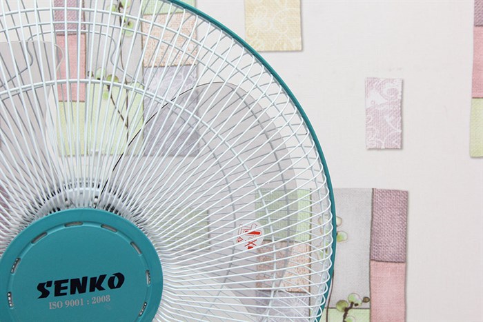 Quạt bàn Senko B813 Màu Xanh ngọc