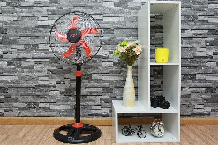Quạt đứng Senko DTS107 Màu Đen - Cam
