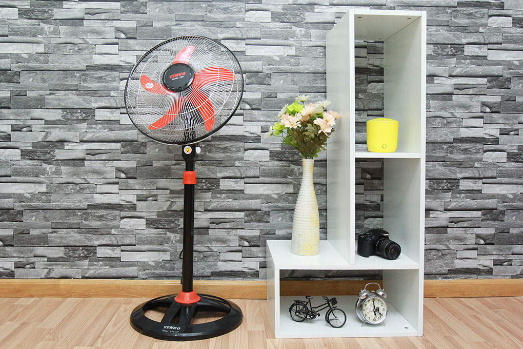 Quạt đứng Senko DTS107 Màu Đen - Cam