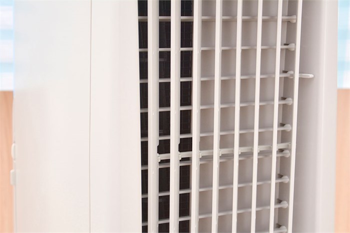 Quạt hơi nước Sanyo REF-B100MK3A Màu Xám