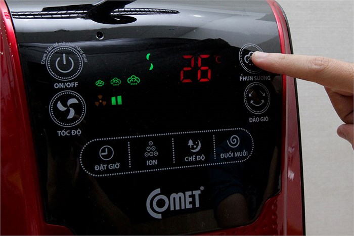 Quạt phun sương Comet CM8816 Màu Đỏ