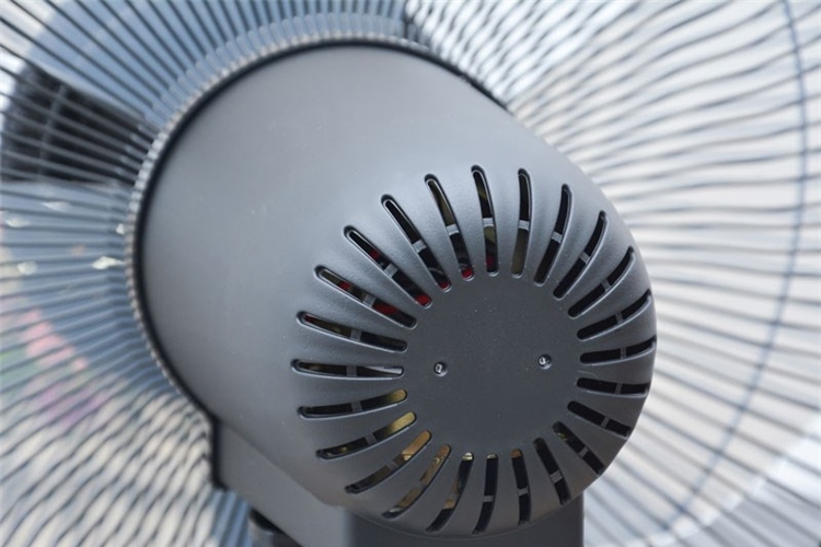 Quạt phun sương Kangaroo KG50S Màu Vàng đồng