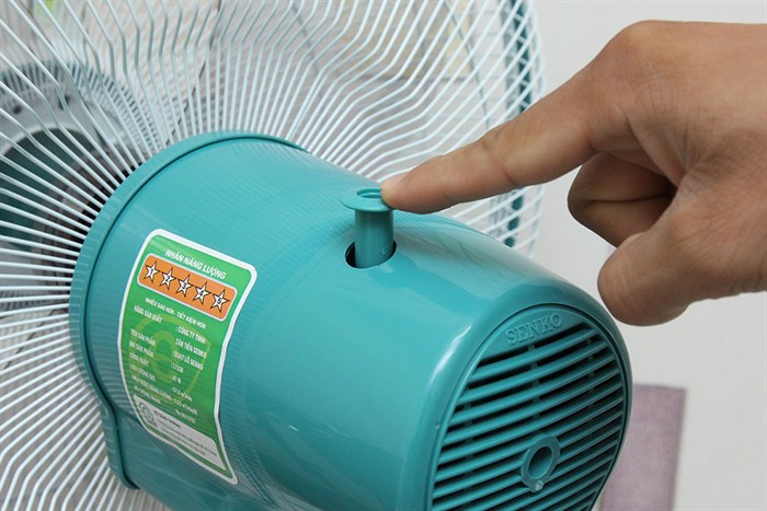 Quạt lửng Senko L1338 Màu Cốm
