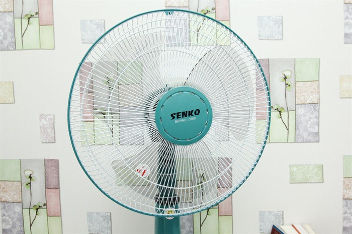 Quạt lửng Senko L1338 Màu Cốm