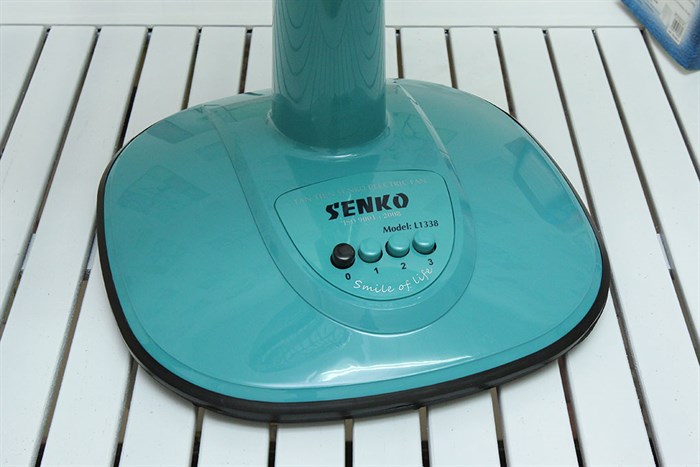 Quạt lửng Senko L1338 Màu Cốm