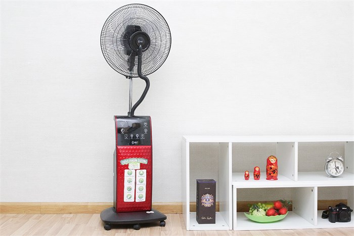 Quạt phun sương Comet CM8806 | dienmayxanh.com