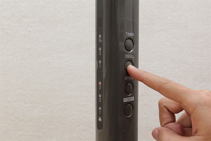 Quạt đứng KDK 3 cánh M40K GY 50W Màu Xám