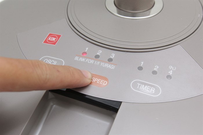 Quạt lửng KDK N30NH Màu Vàng đồng