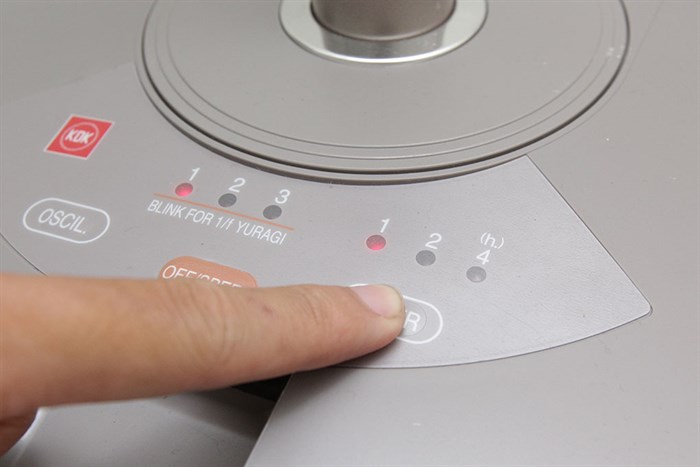 Quạt lửng KDK N30NH Màu Vàng đồng