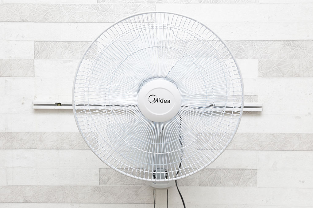Quạt treo Midea FW40-15VF hình 1