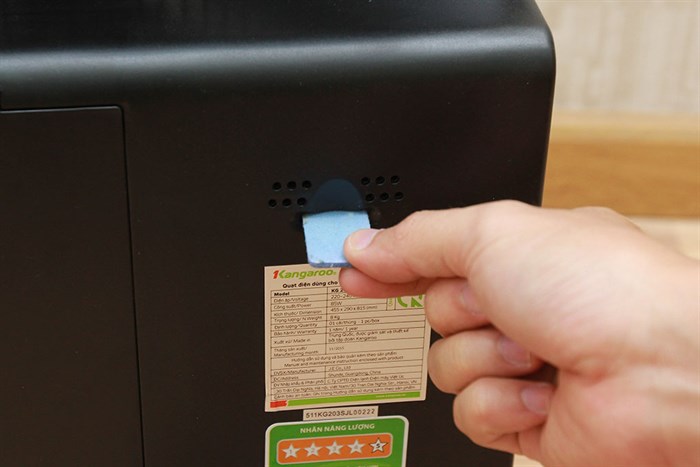 Quạt phun sương Kangaroo KG553 Màu Xám