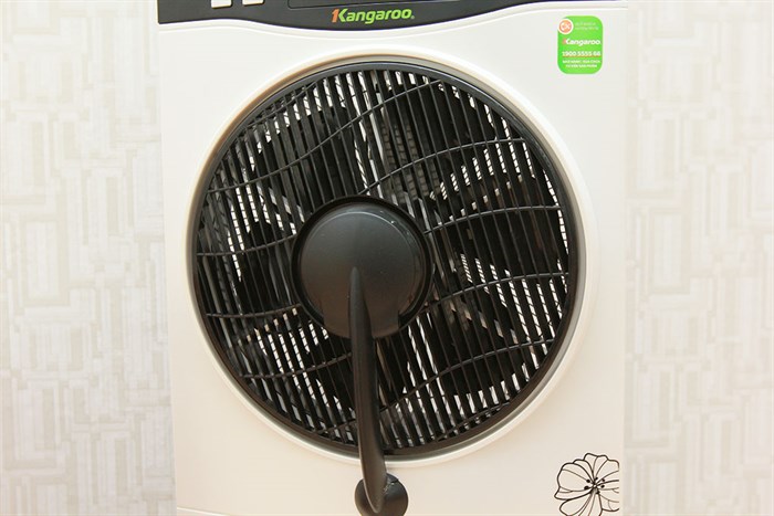 Quạt phun sương Kangaroo KG553 Màu Xám