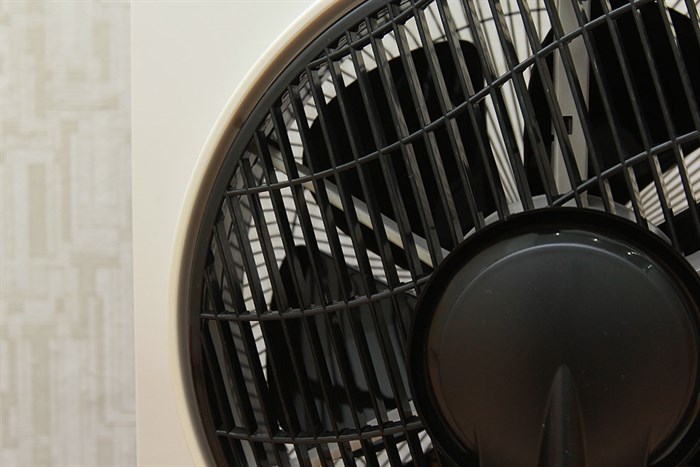 Quạt phun sương Kangaroo KG553 Màu Xám