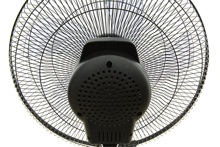 Quạt phun sương Sanaky SNK999HY Màu Xám