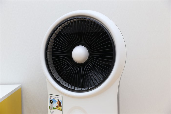 Quạt điều hòa Iruka I-88 Màu Trắng - Đen