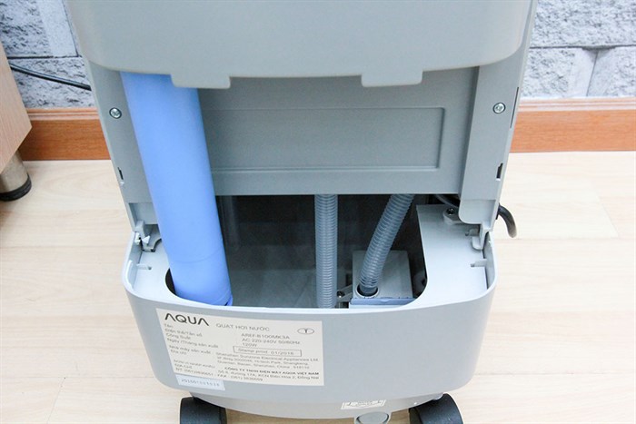 Quạt hơi nước Aqua AREF-B100MK3A Màu Trắng