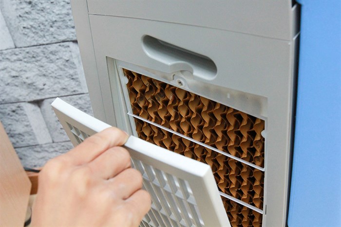 Quạt hơi nước Aqua AREF-B100MK3A Màu Trắng