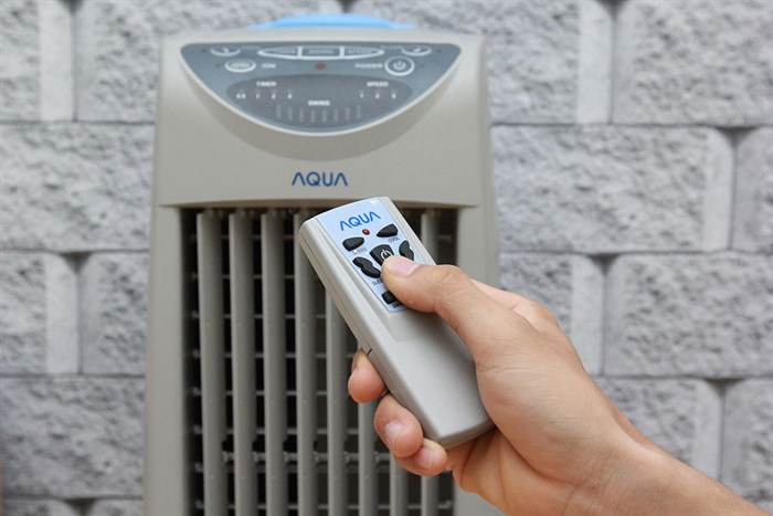 Quạt hơi nước Aqua AREF-B100MK3A Màu Trắng