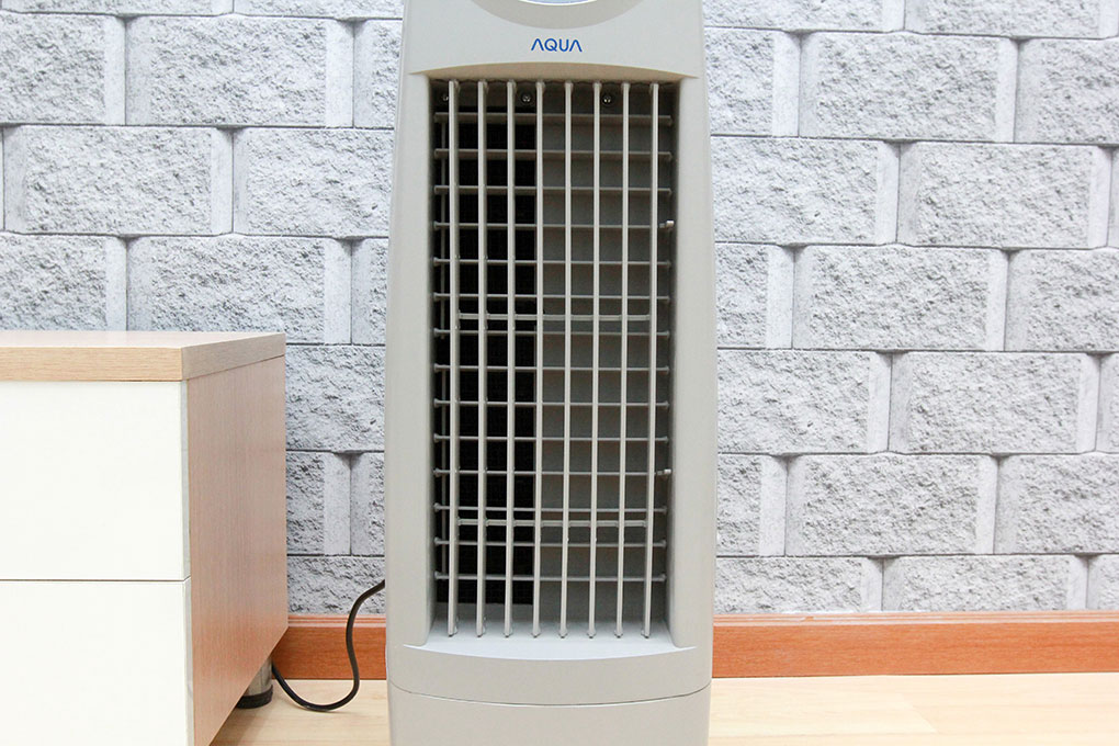 Quạt hơi nước Aqua AREF-B100MK3A Màu Trắng
