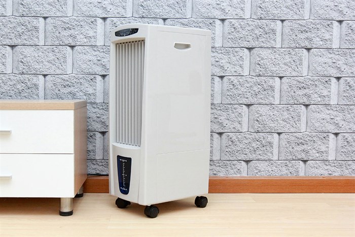 Quạt hơi nước Aqua AREF-B110MK3A Màu Xám