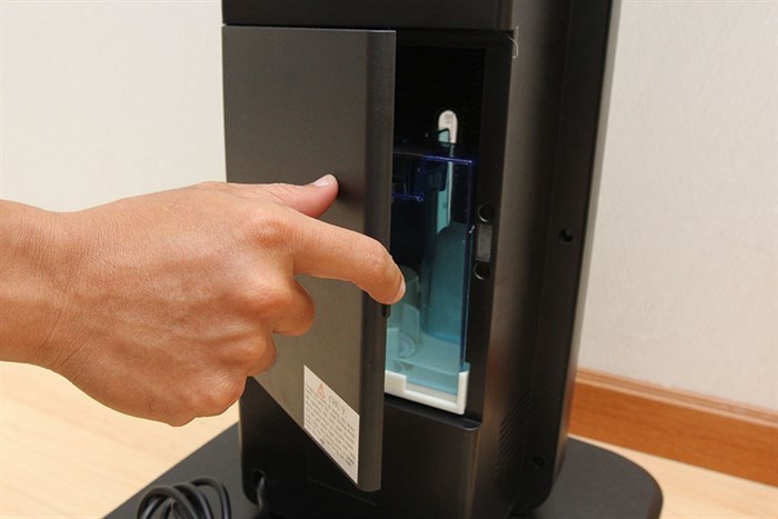 Quạt phun sương Sunhouse SHD7821 Màu Đen