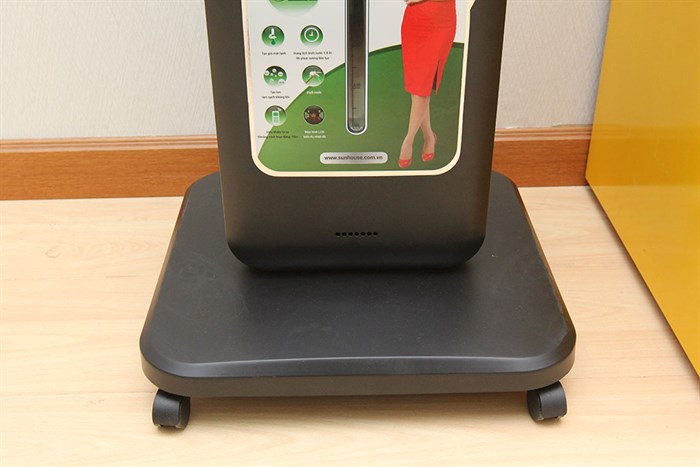 Quạt phun sương Sunhouse SHD7821 Màu Đen